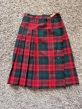Vintage Barclay Square Plaid Kilt Skirt Red Green Pleated Wool Blend Size 7/8